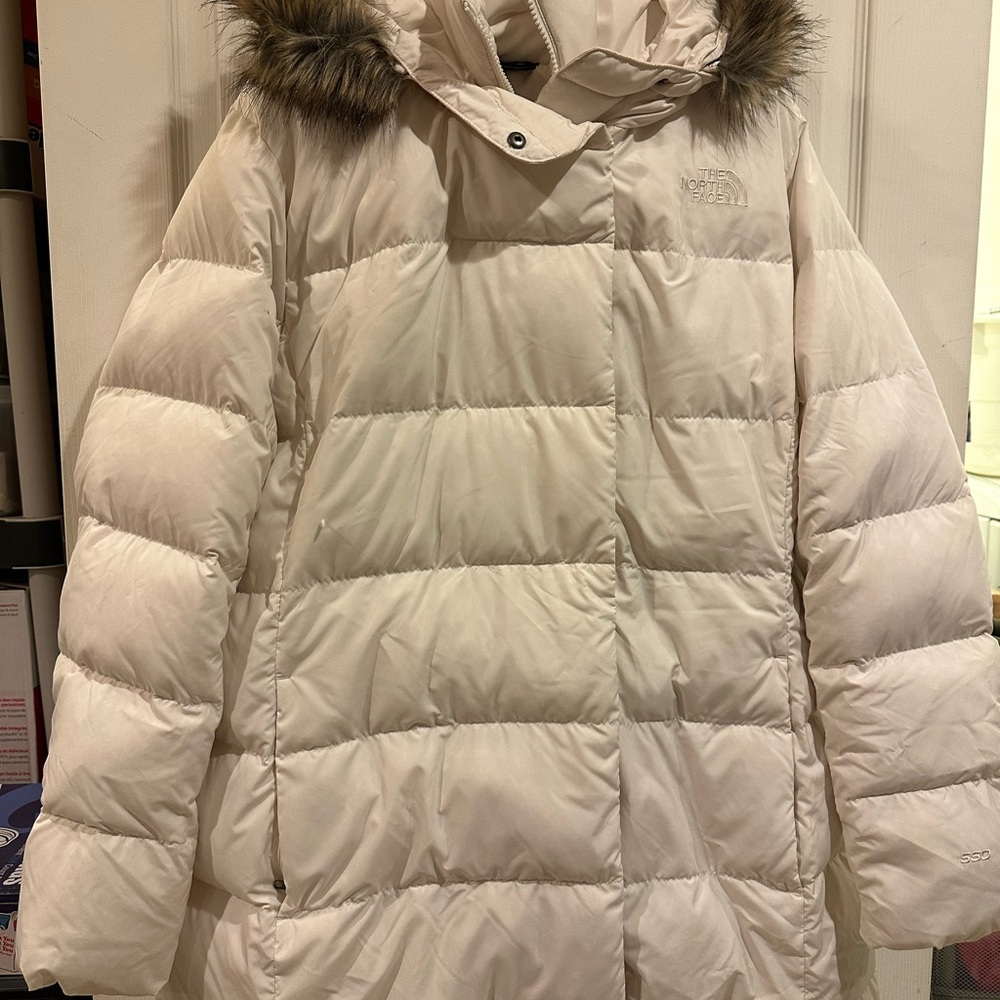 The North Face Women’s New Dealio Down parka-Gardenia White